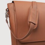 The Carismatico Brown Leather Messenger Bag - Image 8