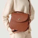 The Sandra Brown Leather Saddle Bag - Image 4