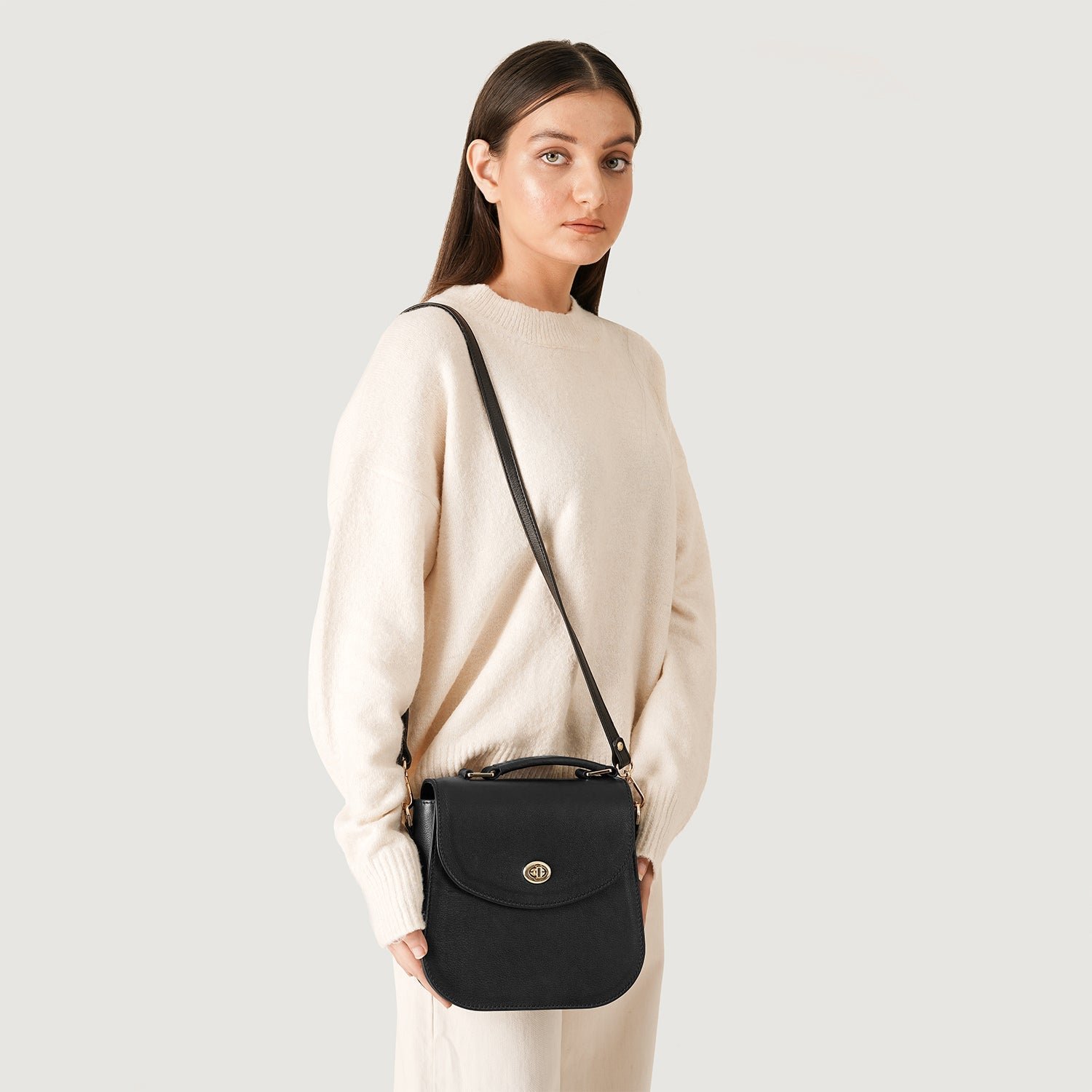 The Sandra Black Leather Saddle Bag - Image 2